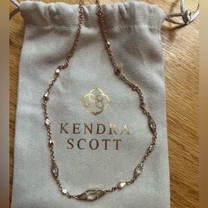 Kendra Scott necklace